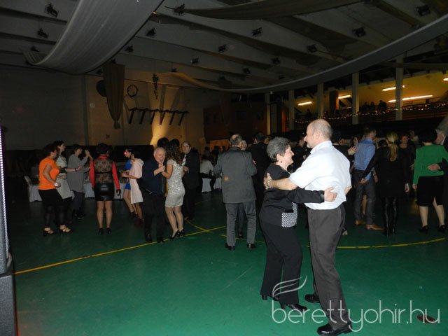 XI. Jótékonysági Kórházbál 36